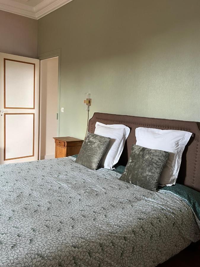 Les Chambres D'Omaha Beach Etablissement Avec Deux Chambres D'Hotes, Petit-Dejeuner Compris Fait-Maison Et Produits Locaux 滨海维耶维尔 外观 照片